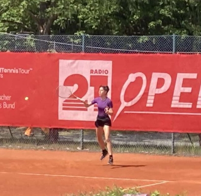 Елизара Янева изпусна четири мачбола и отпадна на 1/8-финалите на турнир от ITF в Германия