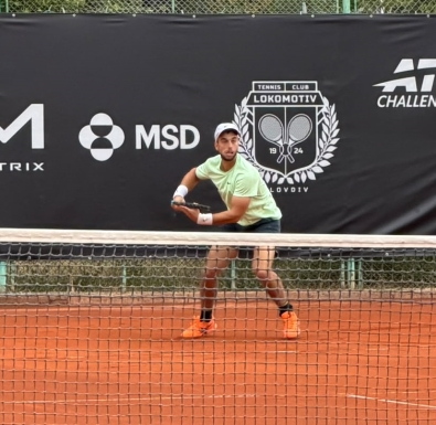 Адриан Андреев се присъедини към Иван Иванов във втория кръг на ATP Challenger 75 турнира в Пловдив